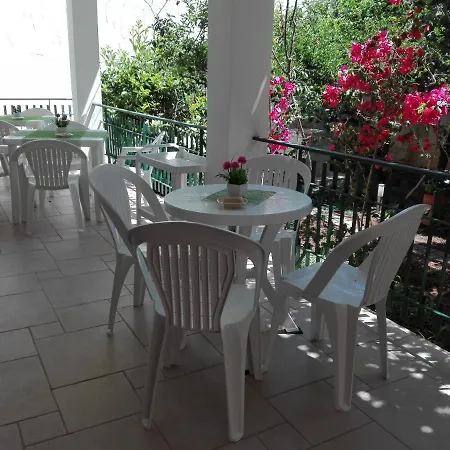 La Magnolia Couette-café